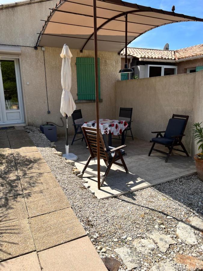 La Maison De Beaumes Exterior photo